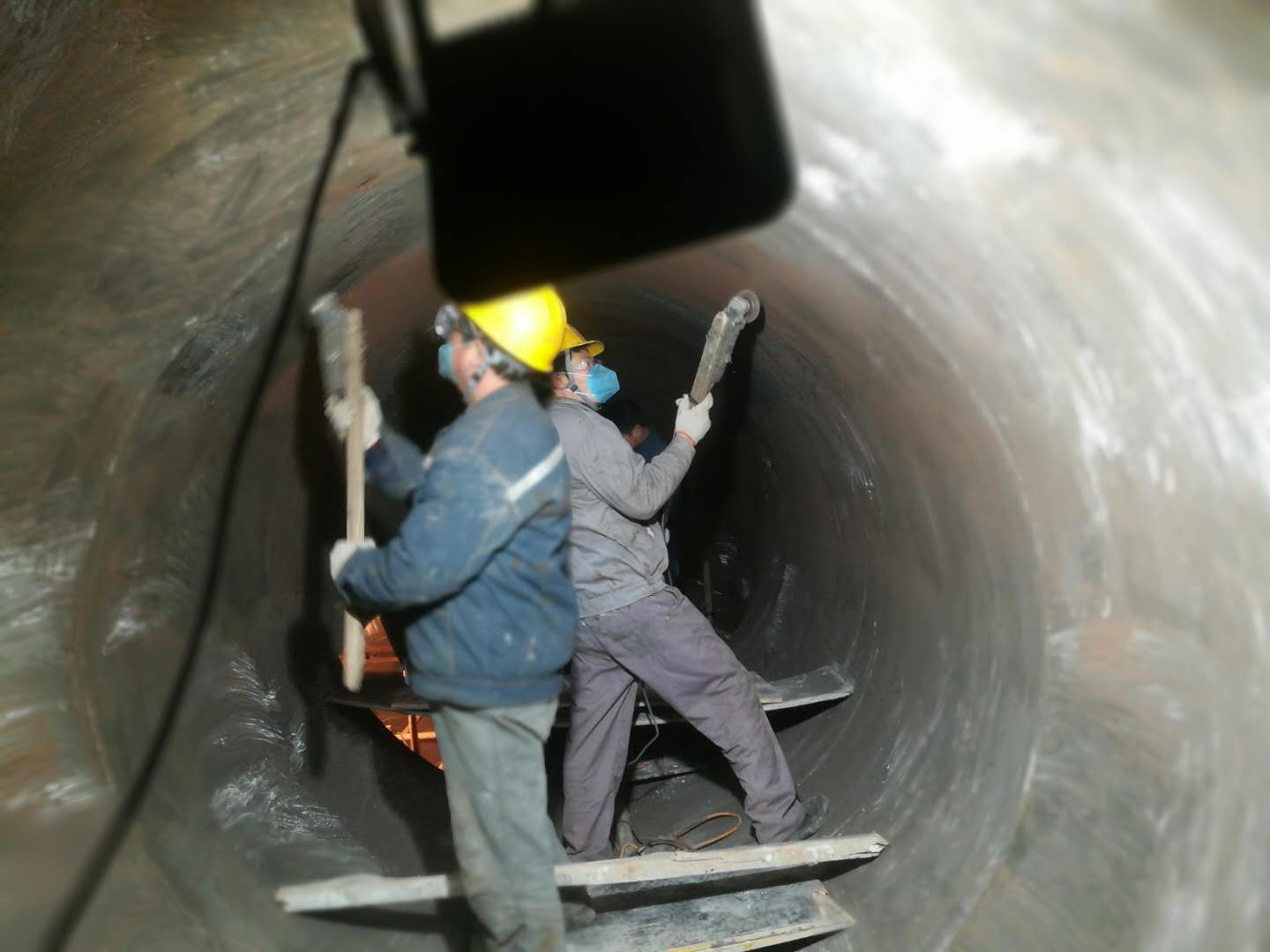 北京耐默吸收塔防腐涂料施工案例 北京耐默吸收塔防腐涂料施工案例